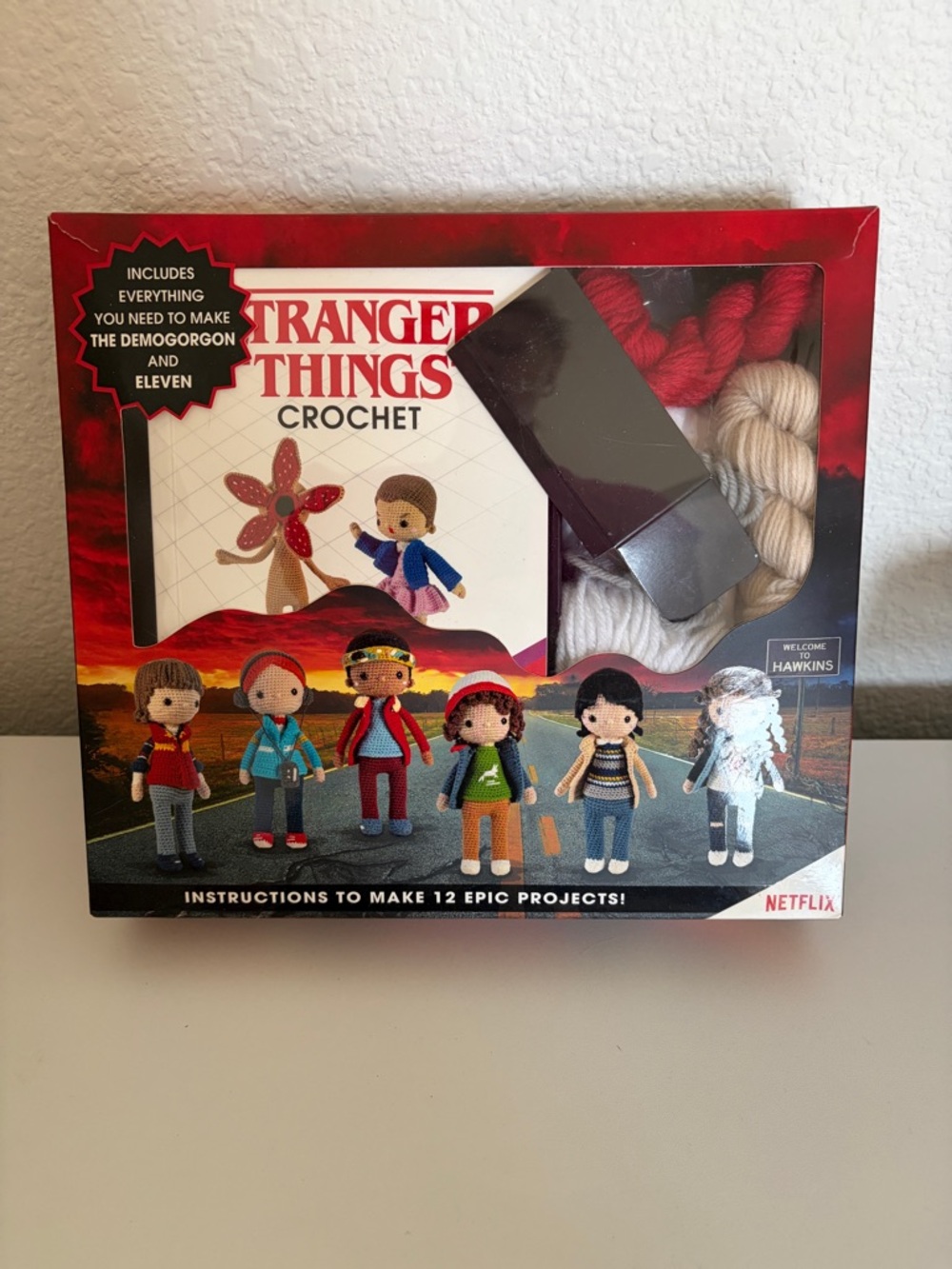 Netflix Stranger Things Crochet Kit - Red, Cream, White
